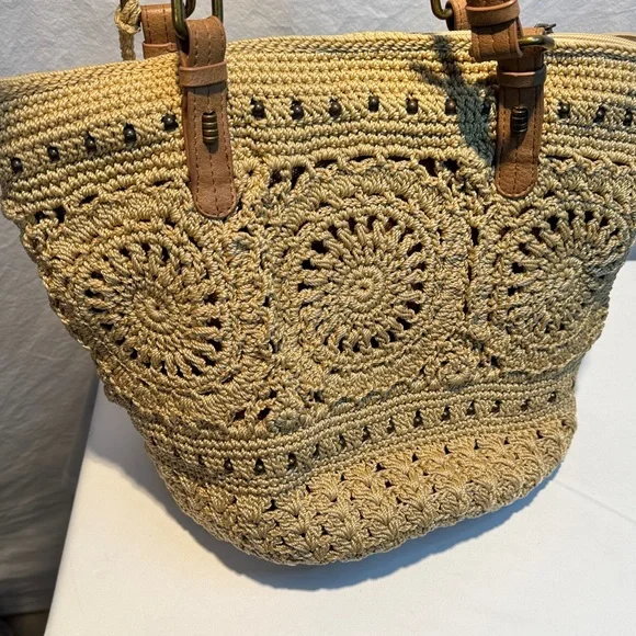 Woven Crochet Tote Bag with Leather Straps - Beige - Picture 4 of 13